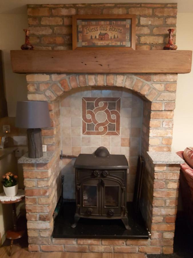 Lovely 2-Bed Cottage At The Foot Of The Mournes Newry Exteriér fotografie